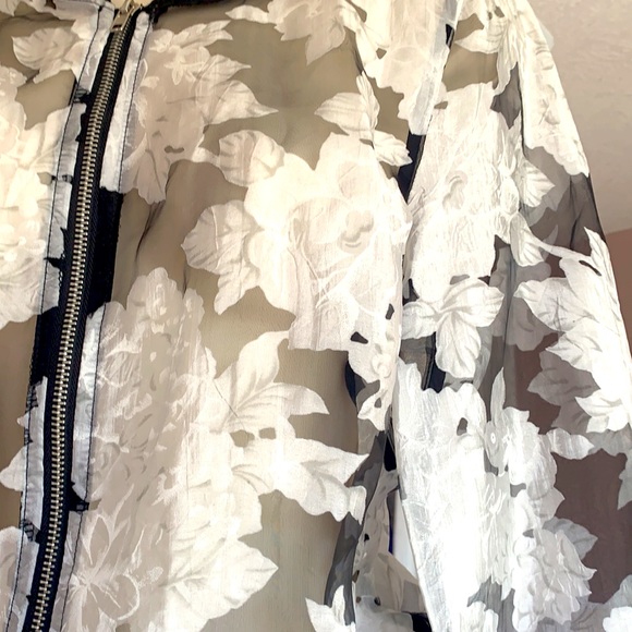 Floral jacket - Picture 2 of 2